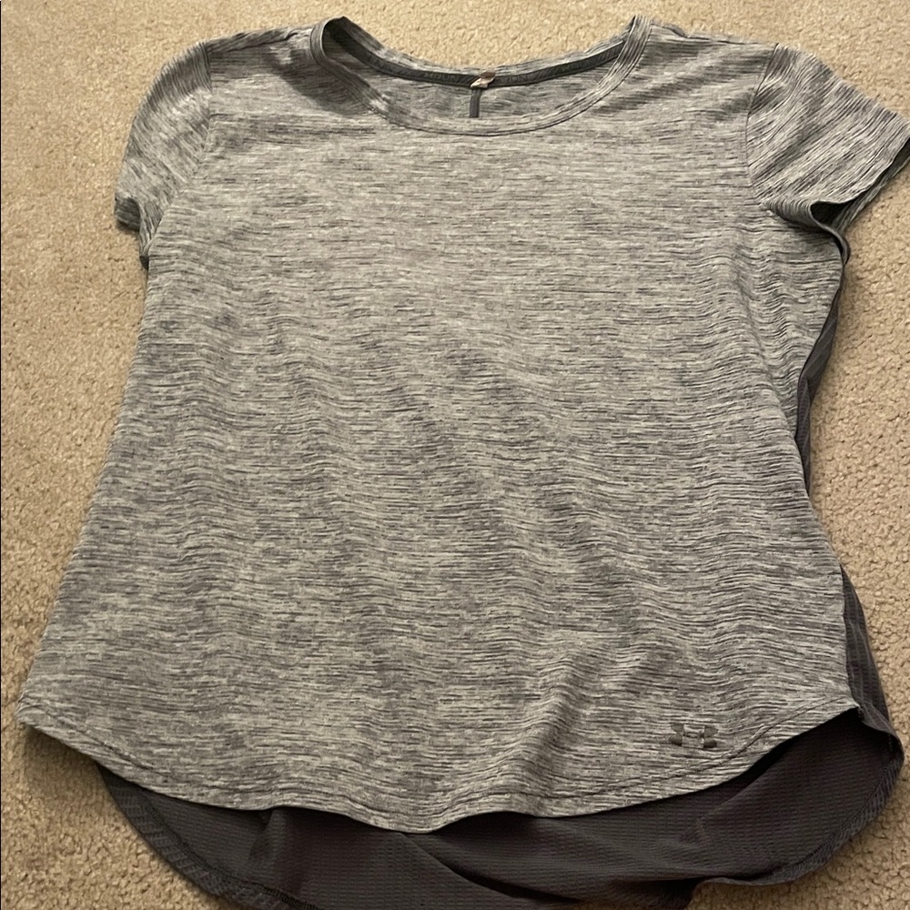 Under Armour Heathered Gray Women's Short Sleeve Tee